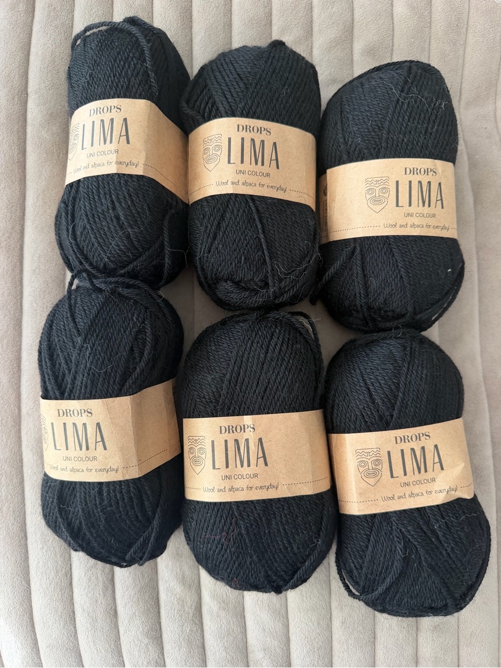Lima drops Yarn – 6 Skeins